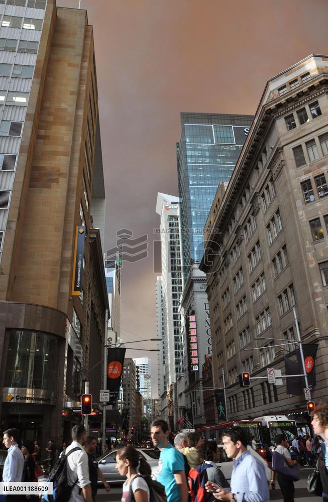 Sydney covered in smoke