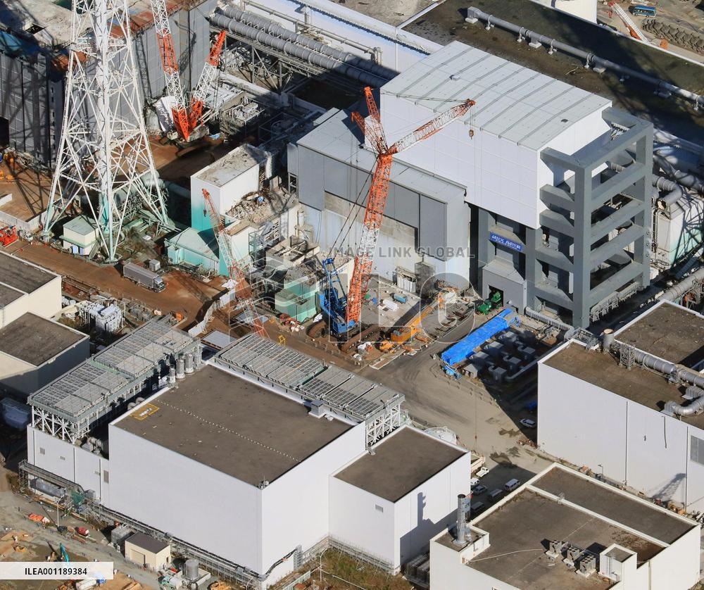 Test for Fukushima No. 4 unit fuel removal