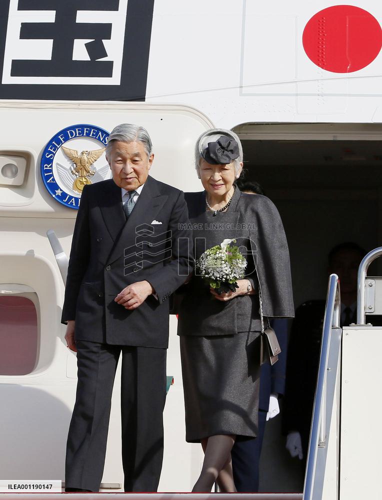 Emperor returns from India
