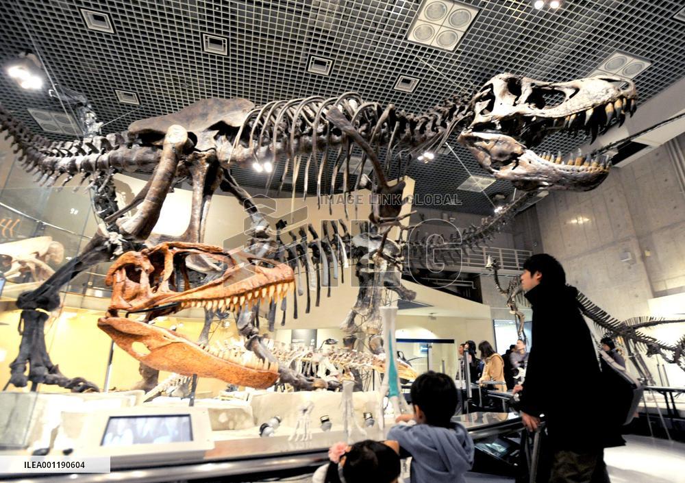 CG, scientific studies bring dinosaurs closer to people