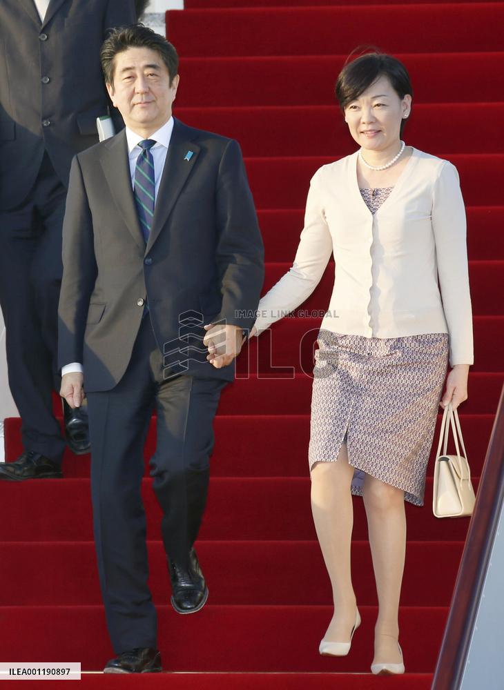 Japan prime minister in Oman