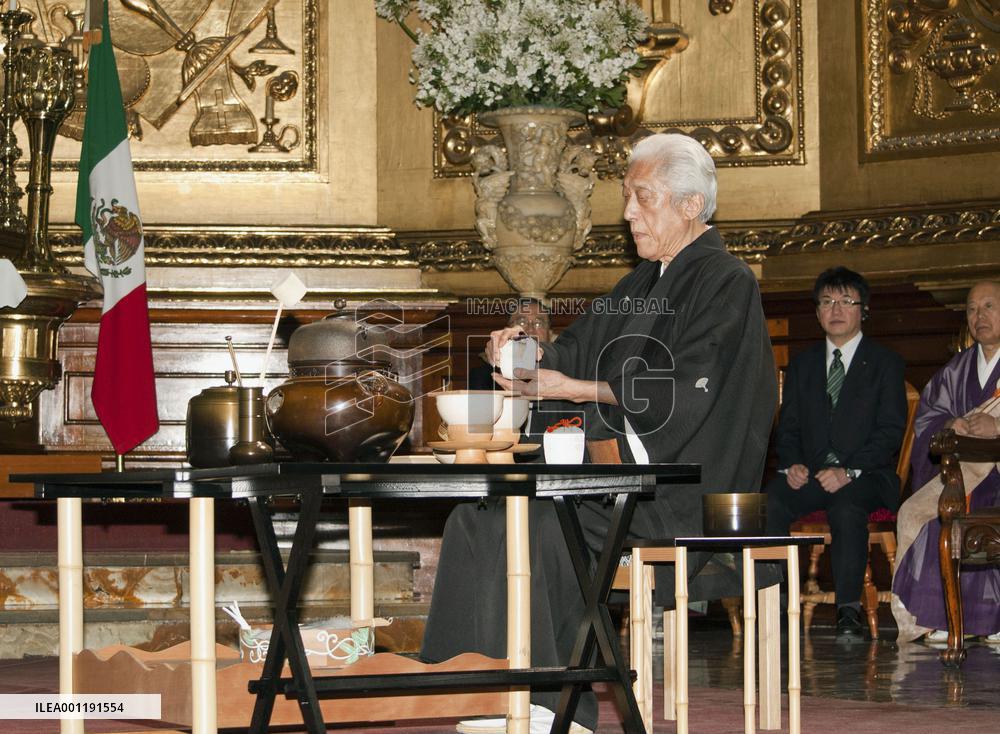 Tea ceremony in Mexico