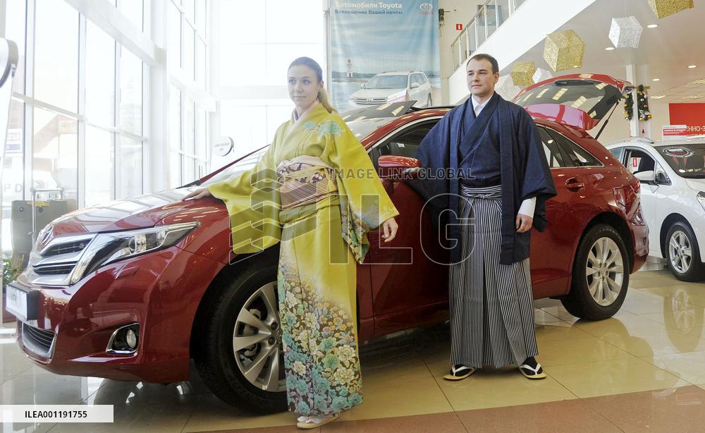 Russians in kimono at Japan cultural event in Vladivostok