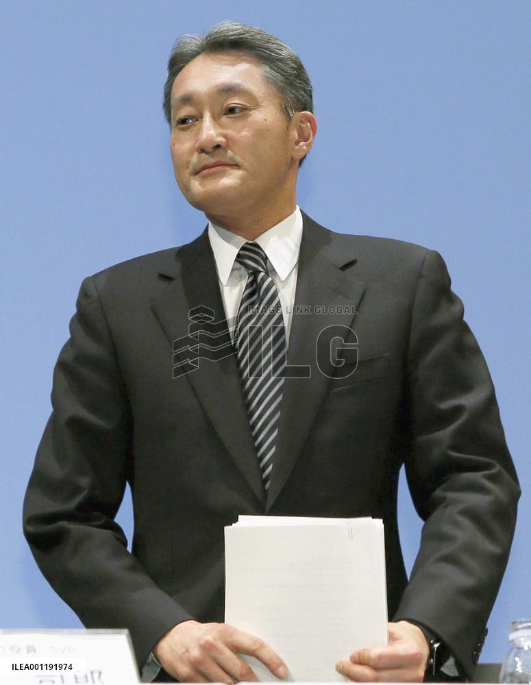 Sony to fall into red