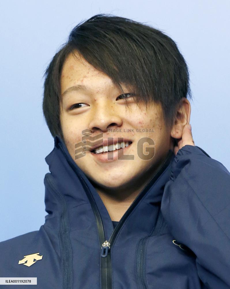 Snowboarder Hirano meets press in Sochi