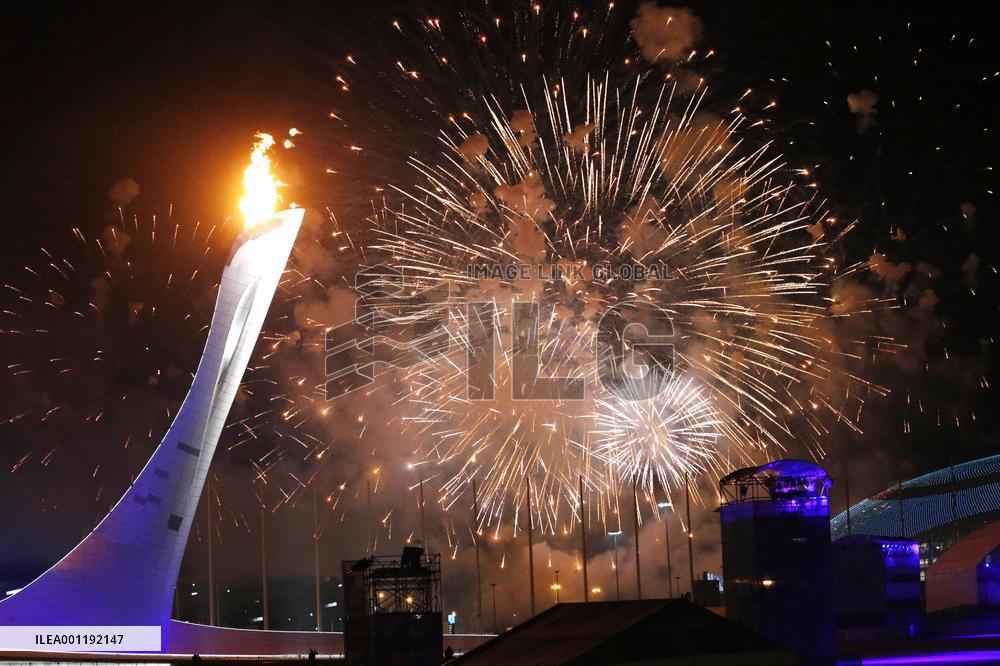 Sochi Olympics open with ceremony