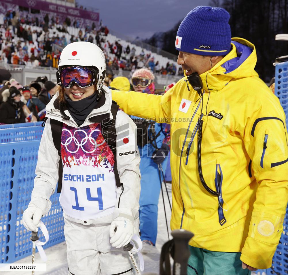 Japan's Hoshino in Olympic moguls qualifications