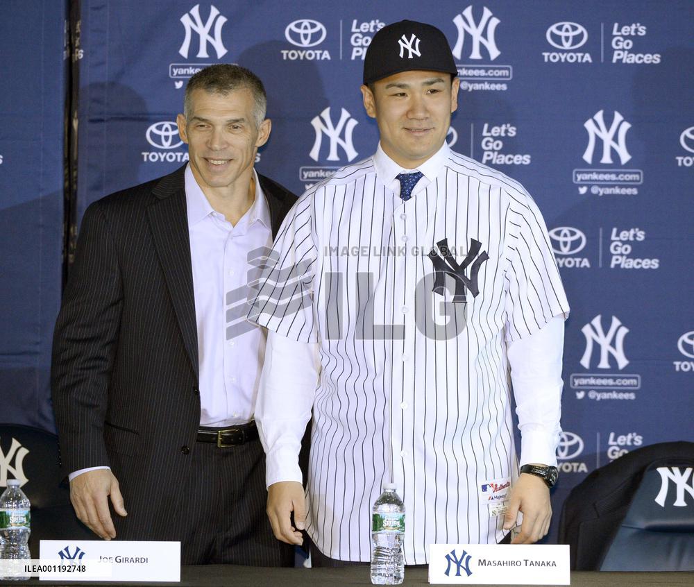Yankees unveil Tanaka