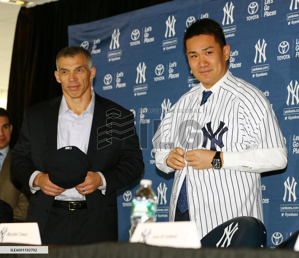 Yankees unveil Tanaka