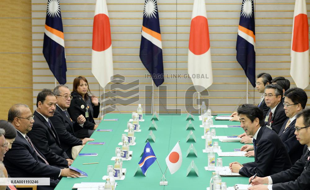Marshall Islands president in Japan