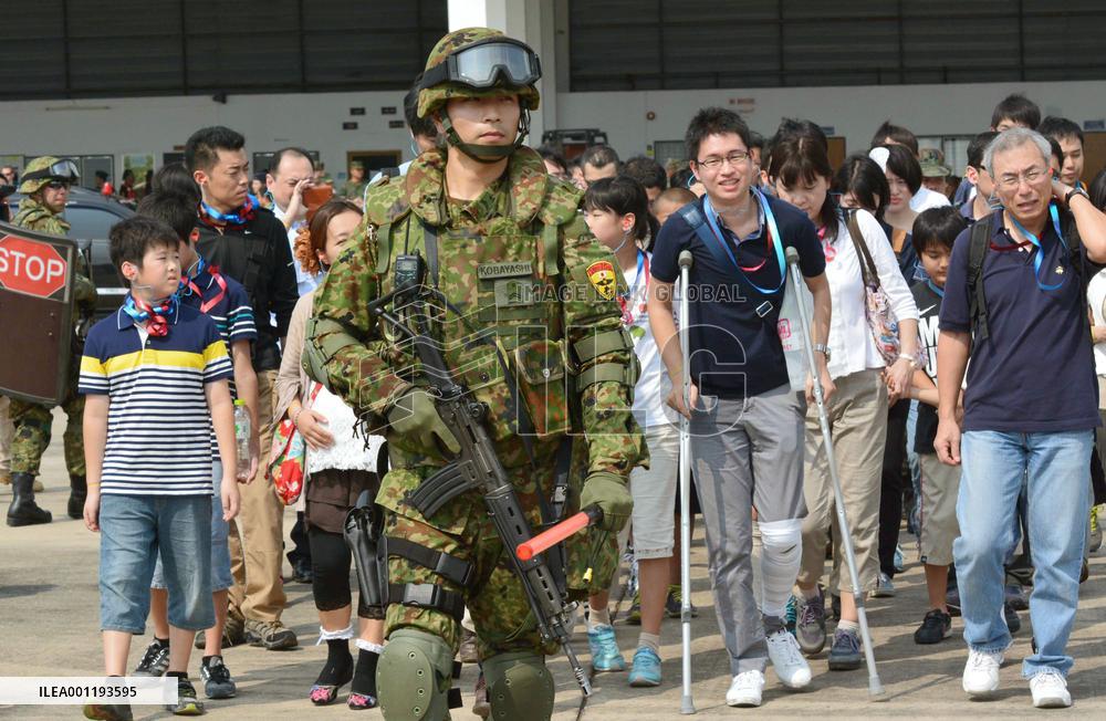 Drill held in Thailand to rescue Japanese