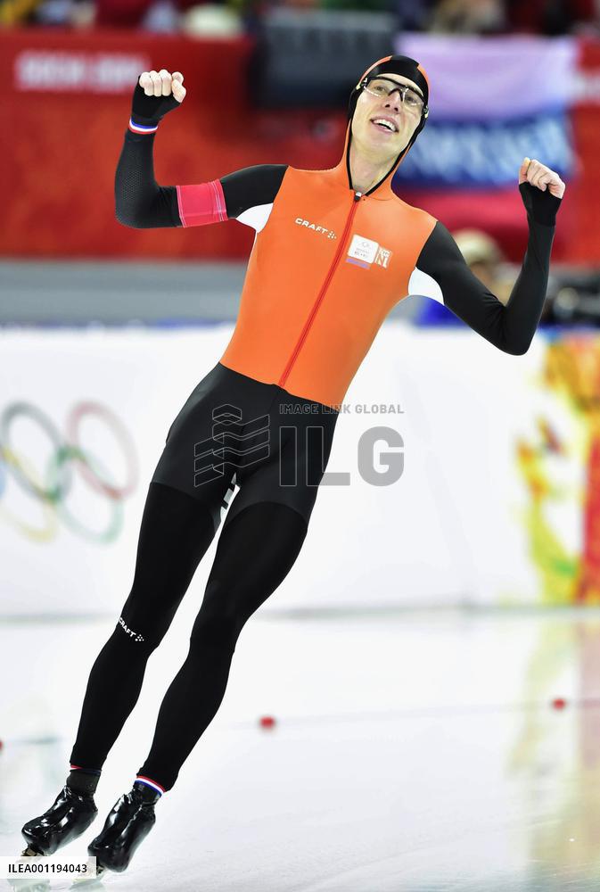 Netherlands' Bergsma wins gold in men's 10,000m speed skating
