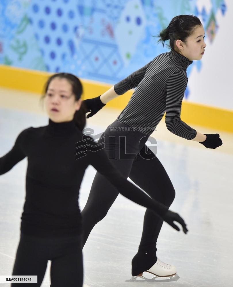 Japan's Suzuki, Murakami prepare for women's short program