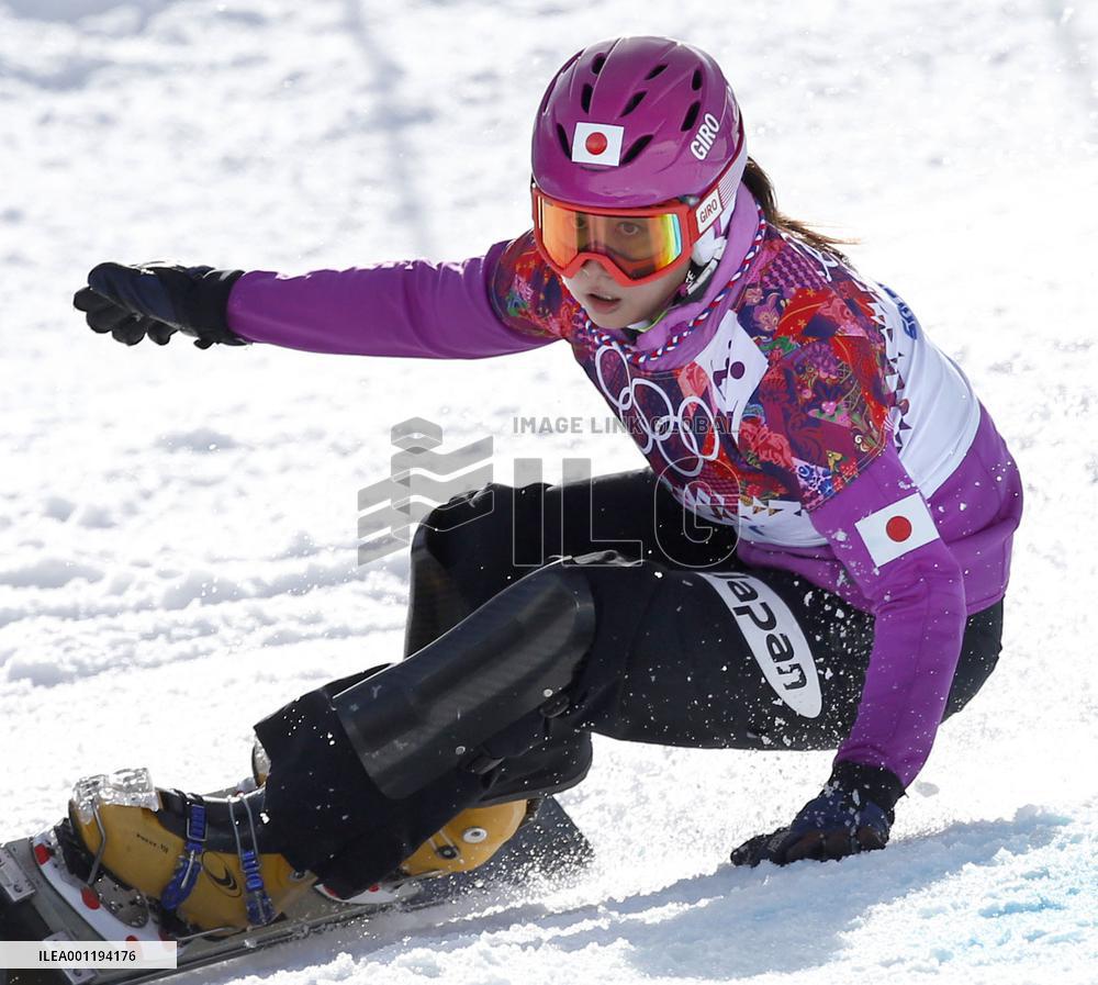 Japan's Takeuchi wins silver in women's parallel giant slalom