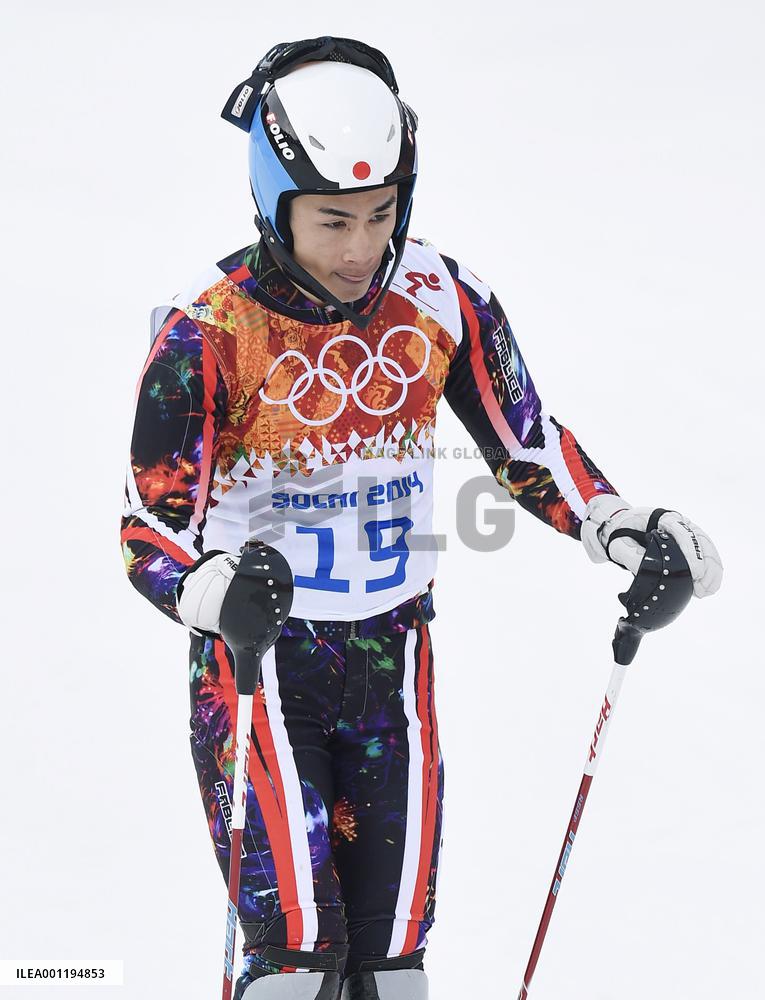 Japan's Yuasa ends 1st run in men's skiing slalom in Sochi