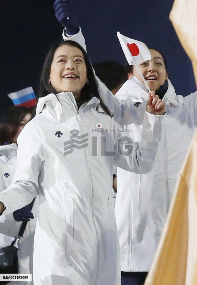 Japanese figure skaters Suzuki, Asada join Closing Ceremony