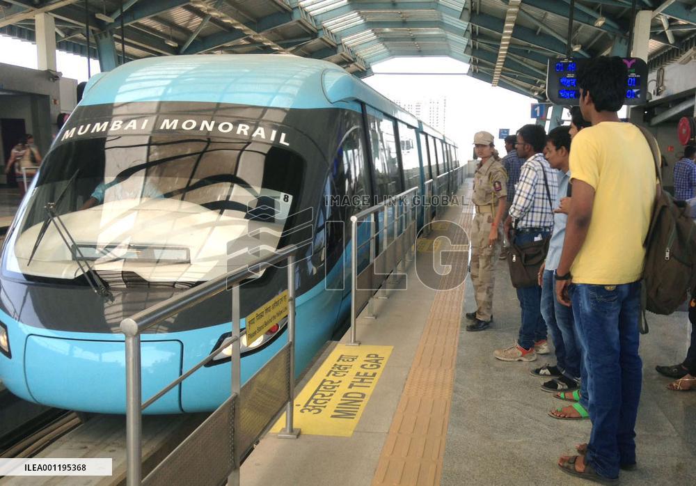 India's first monorail begins service in Mumbai