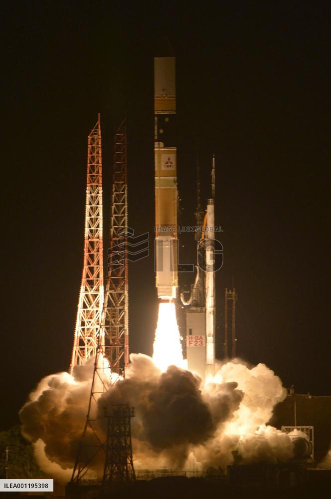 Japan launches satellite to monitor global rainfall