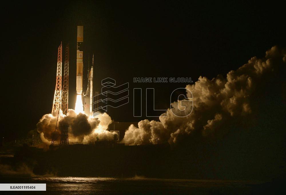 Japan launches satellite to monitor global rainfall