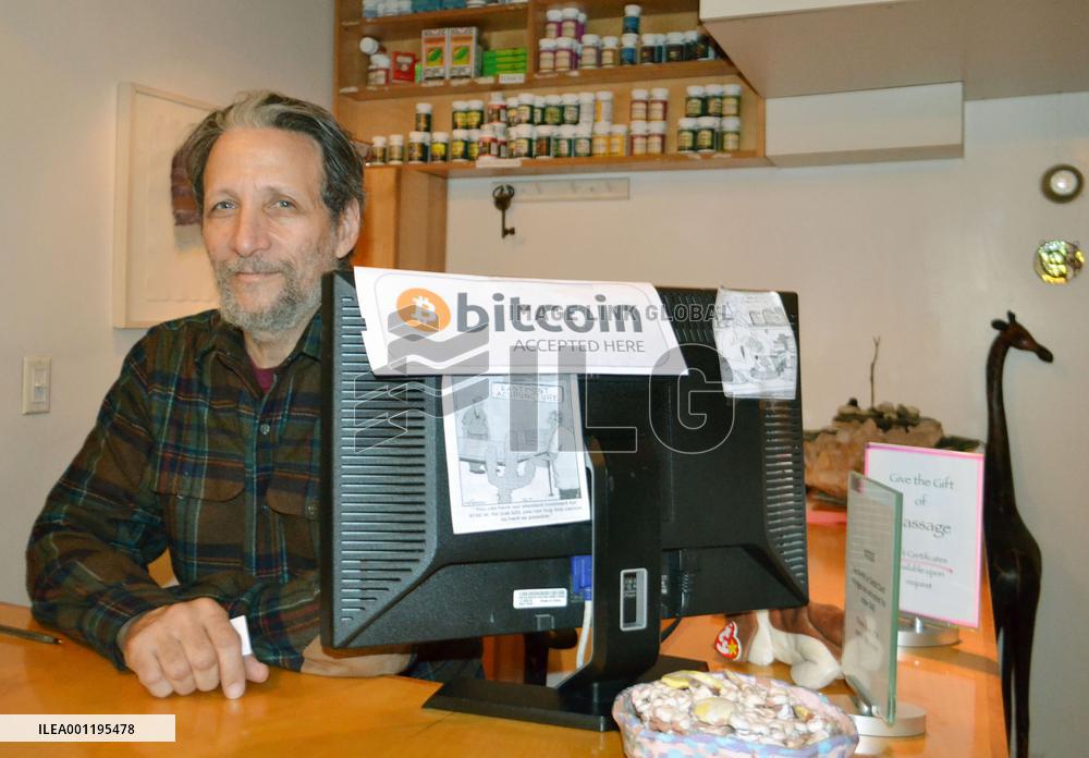 More U.S. shops accept bitcoins