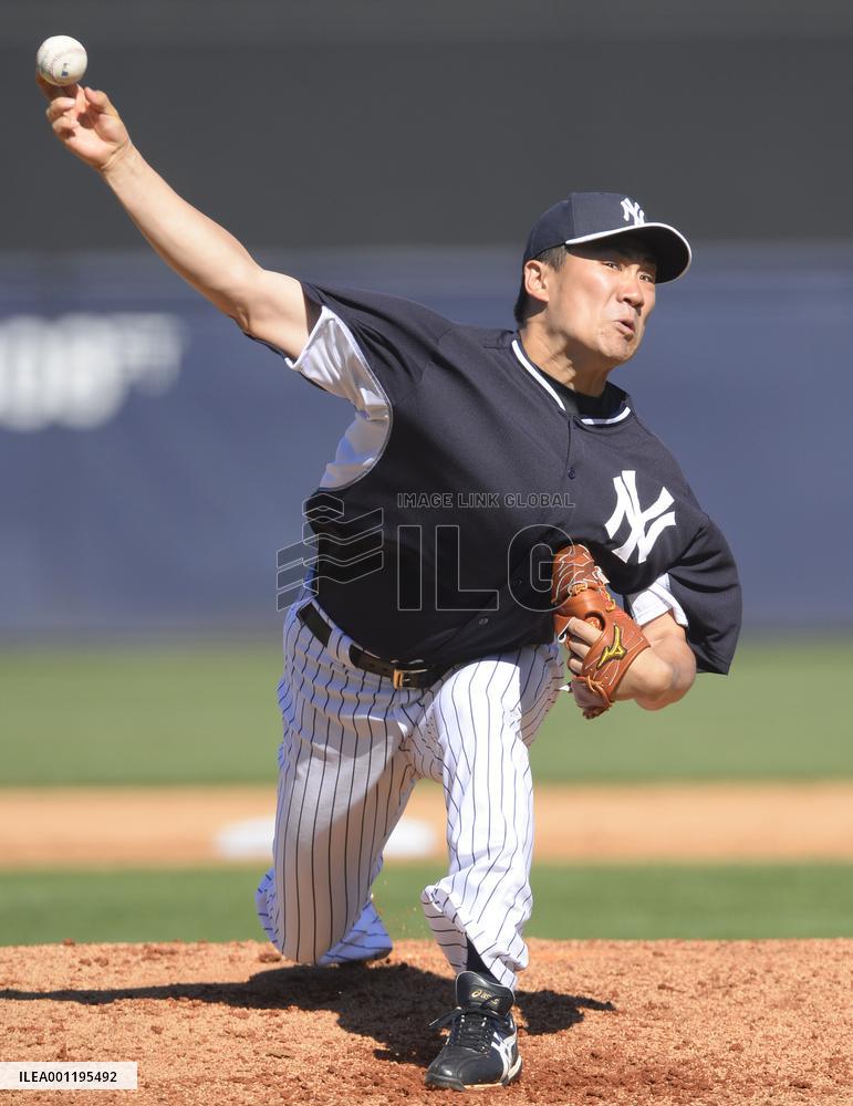 Tanaka makes solid spring debut