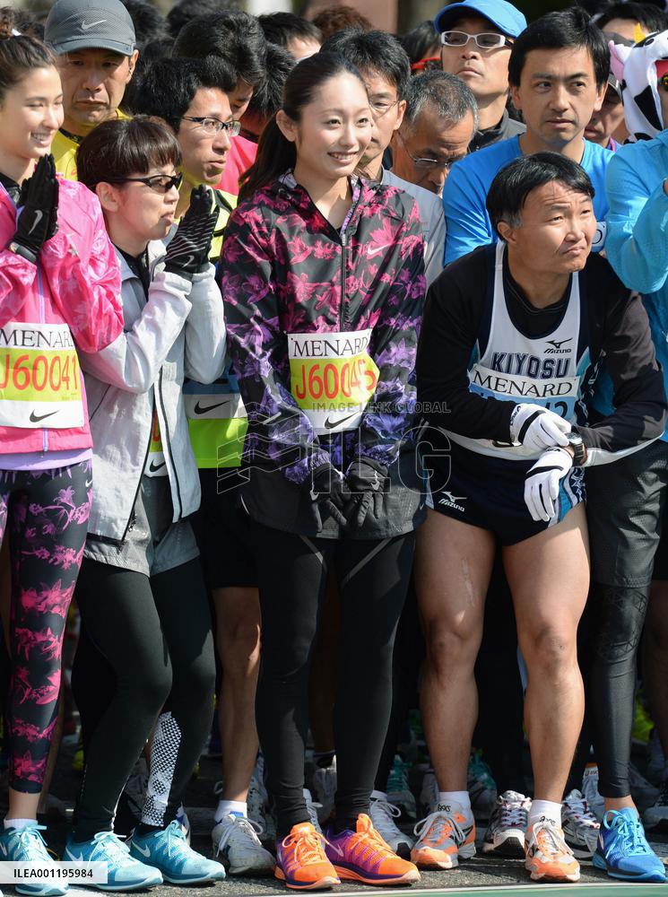 Miki Ando runs in Nagoya Women's Marathon