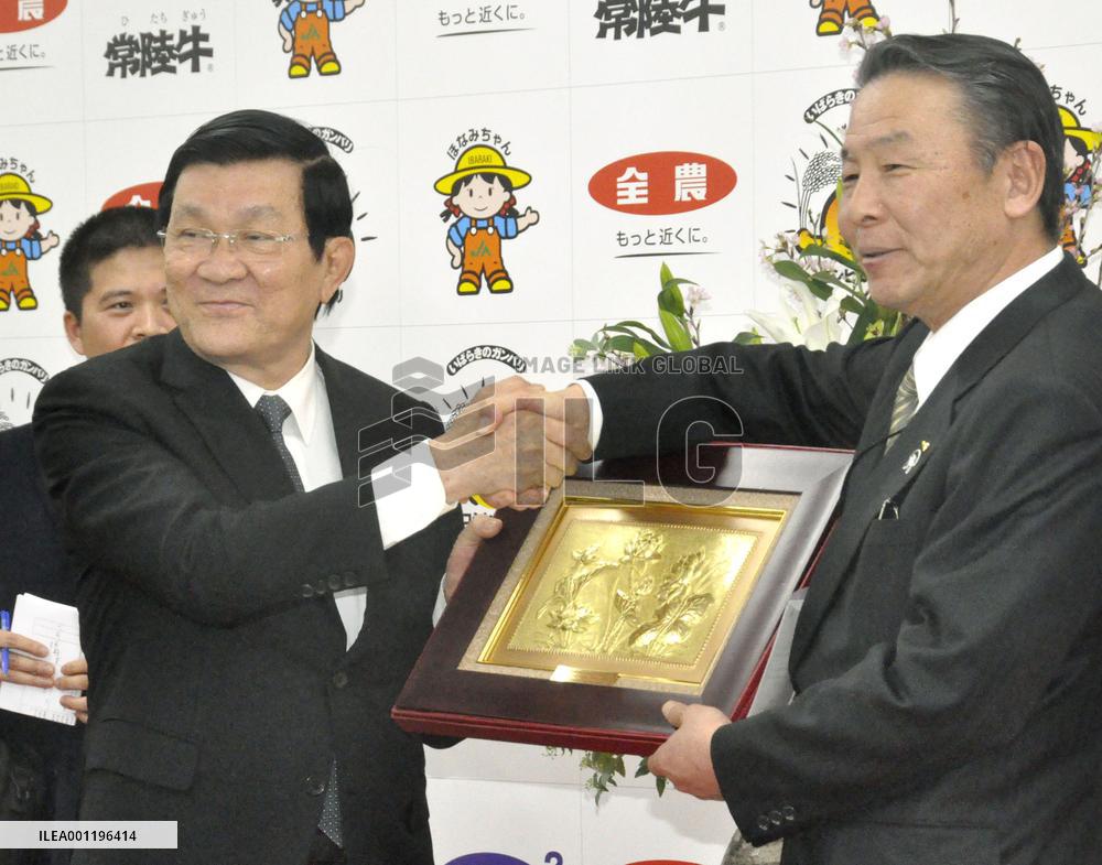 Vietnamese president in Japan