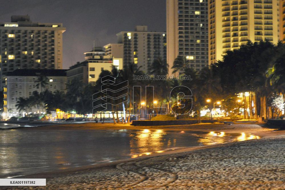 Tsunami alert after Chile quake