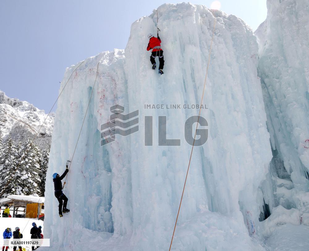 Ice climbing emerging as a hot trend among young women