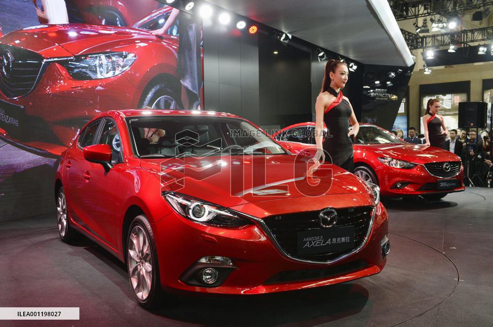 Mazda displays made-in-China Axela at Beijing auto show