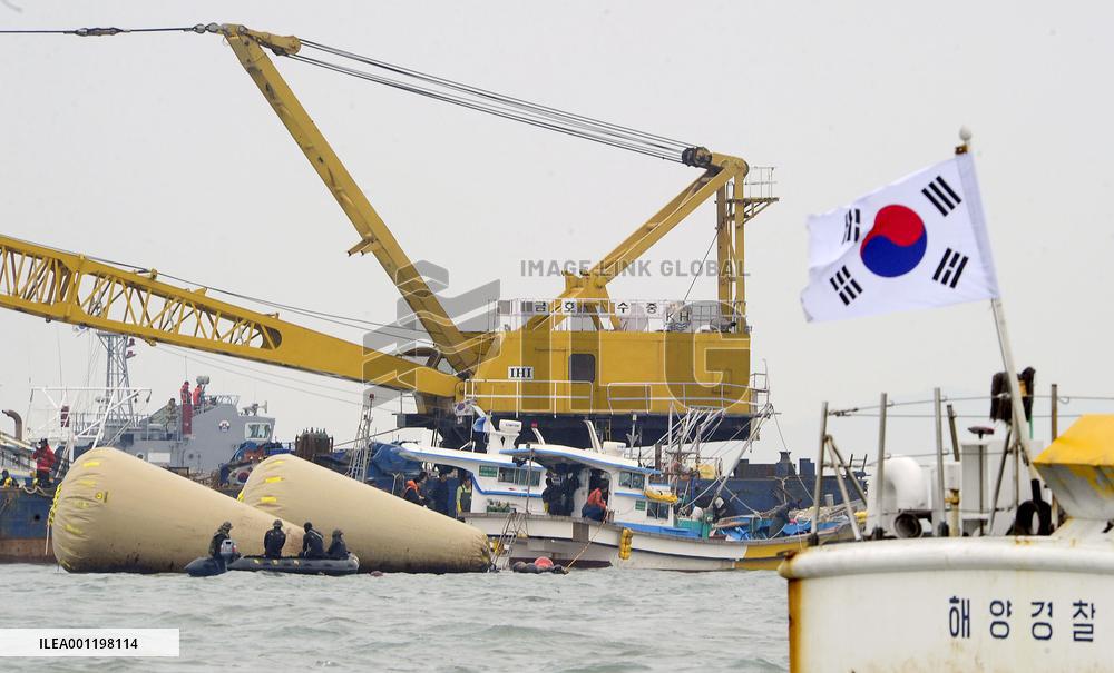 South Korean ferry sinking