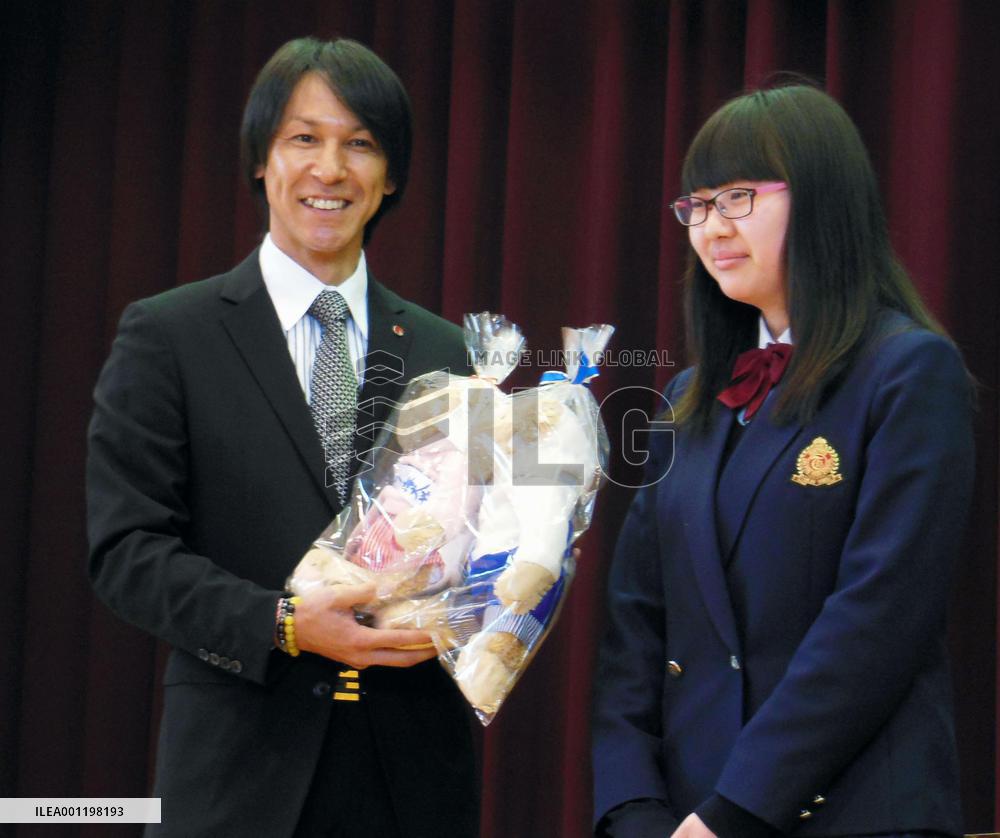 Sochi jump medalist Kasai reports his marriage at alma mater