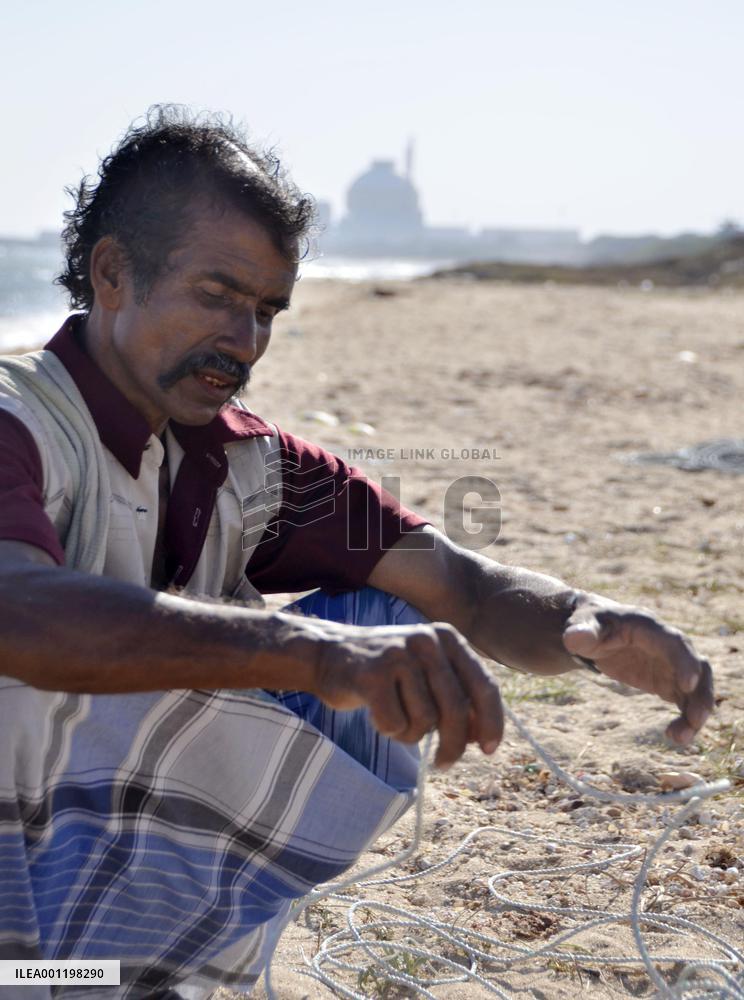 Indian fisherman worried by nuclear power plant