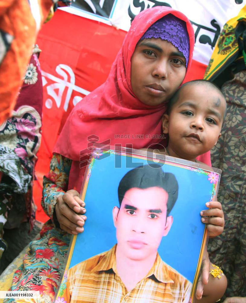 1st anniversary of Bangladesh sewing factory collapse