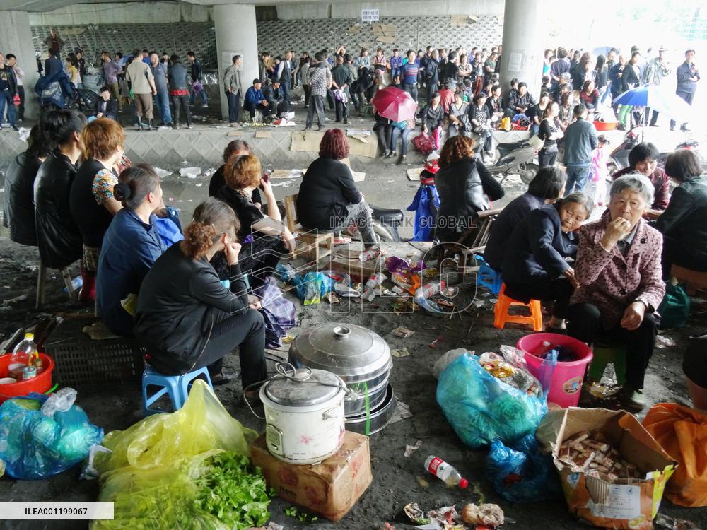 Chinese citizens protest waste disposal facility plan