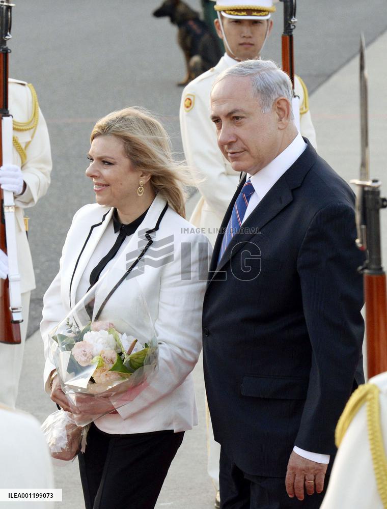 Israeli PM Netanyahu arrives in Tokyo for meeting with Abe