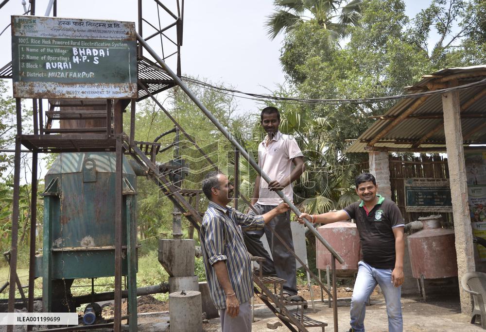 Rice husks as power generating material
