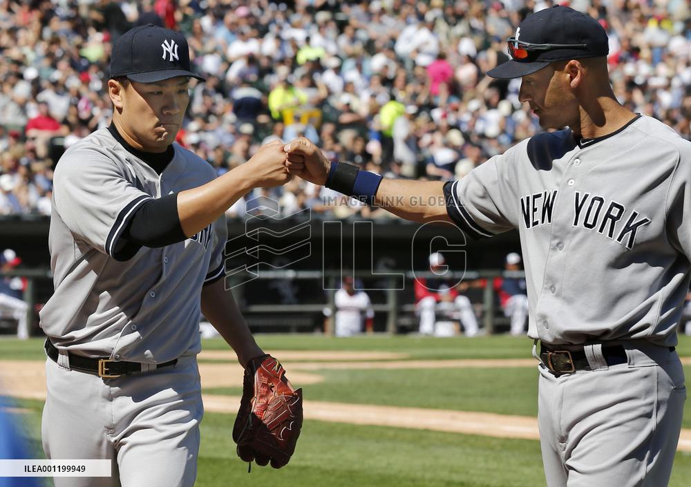 Yankees' Tanaka against White Sox