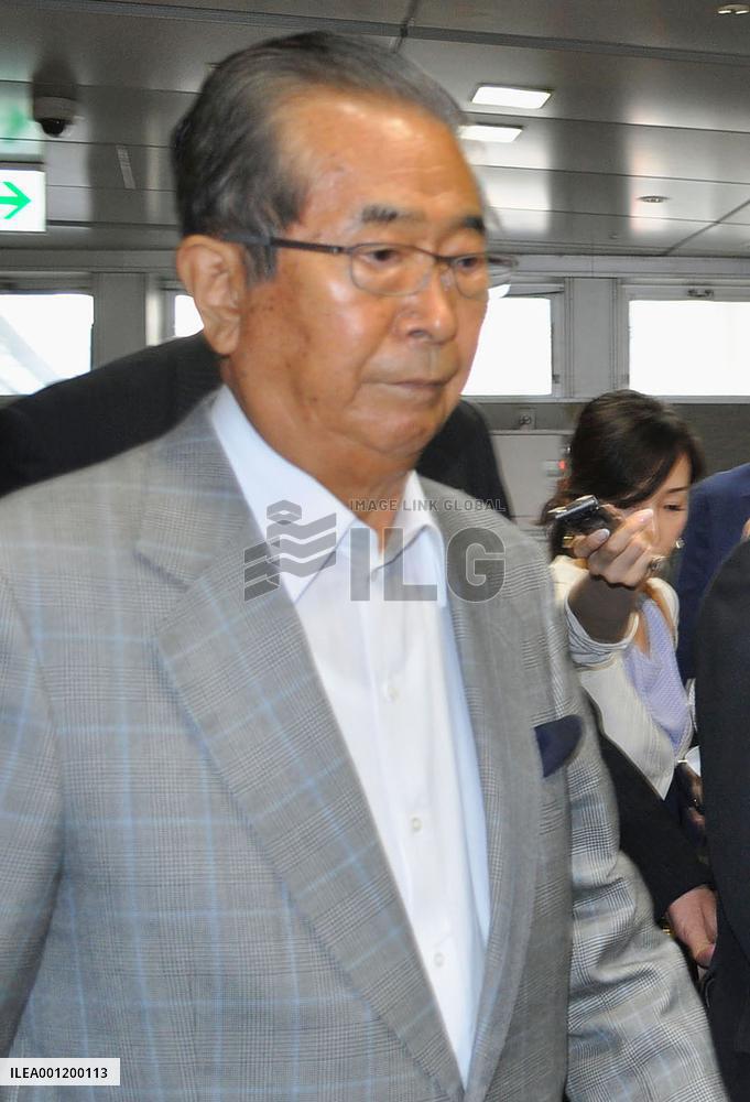 Japan Restoration Party's co-heads agree to break up