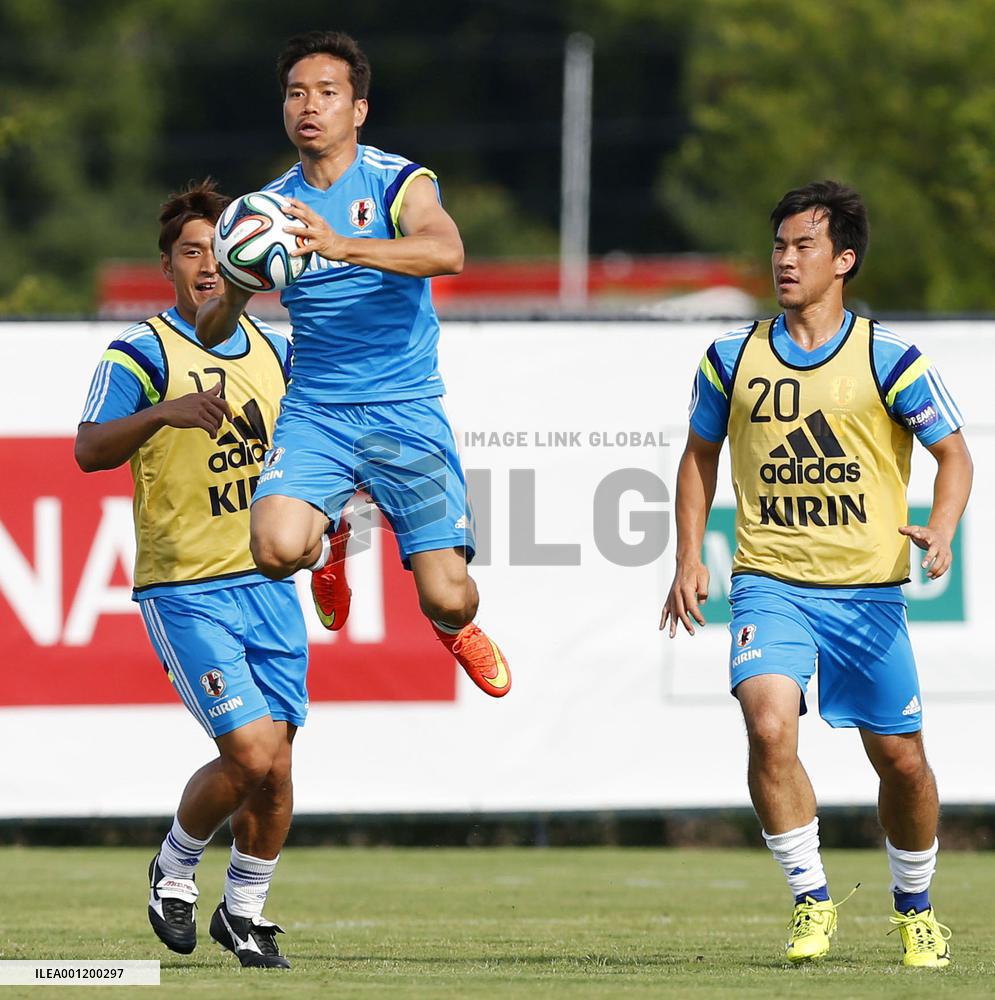 Japan World Cup squad trains in Florida