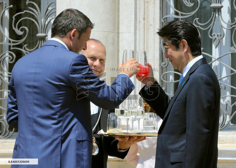 Japanese, Italian prime ministers