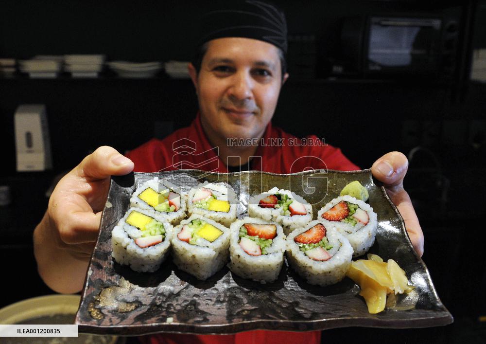 Rio restaurant serves mango, strawberry sushi rolls