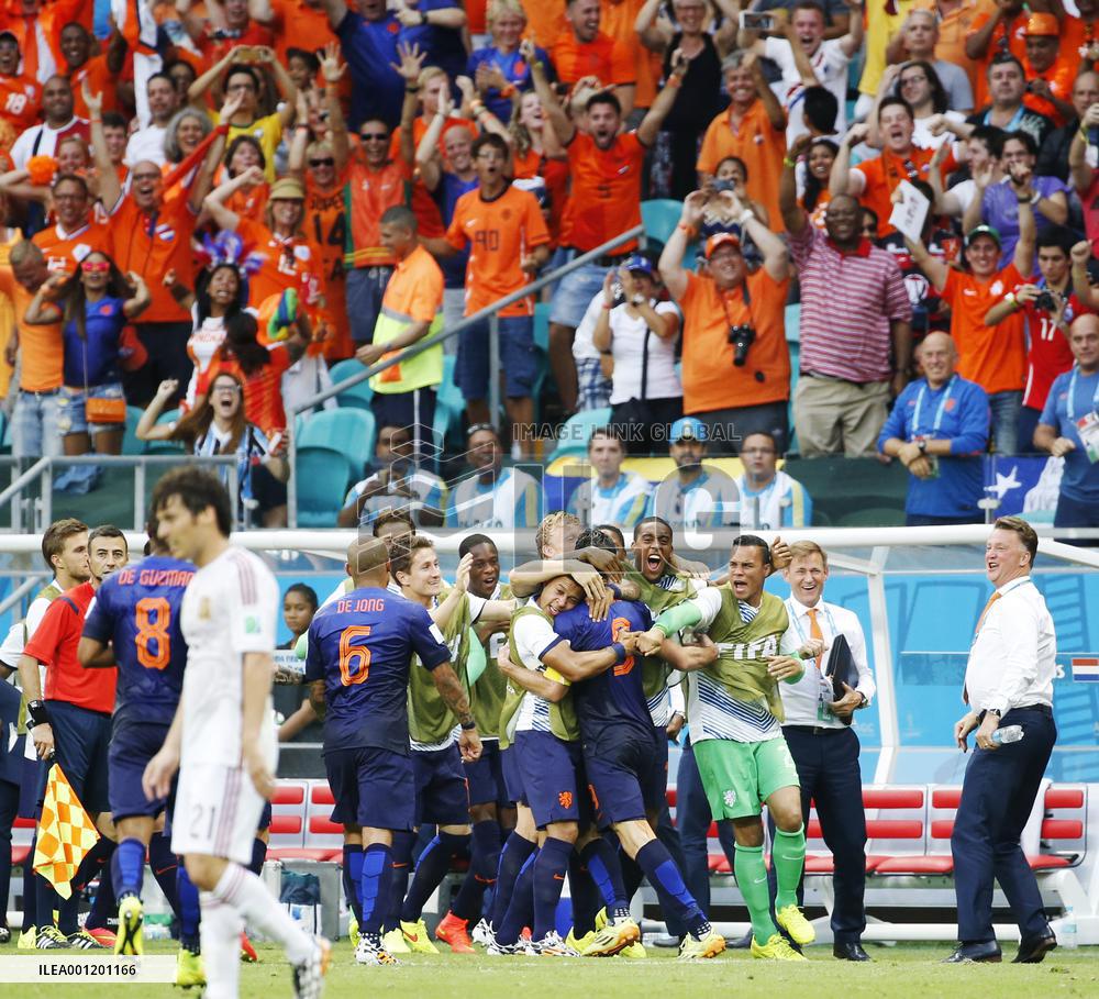 Netherlands defeat Spain 5-1