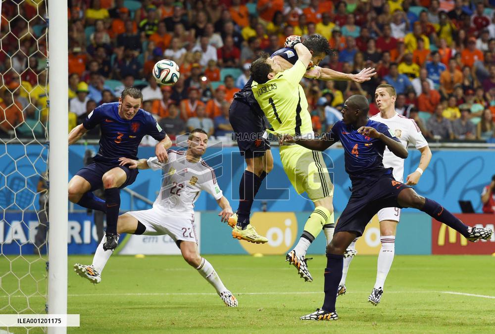 Netherlands defeat Spain 5-1