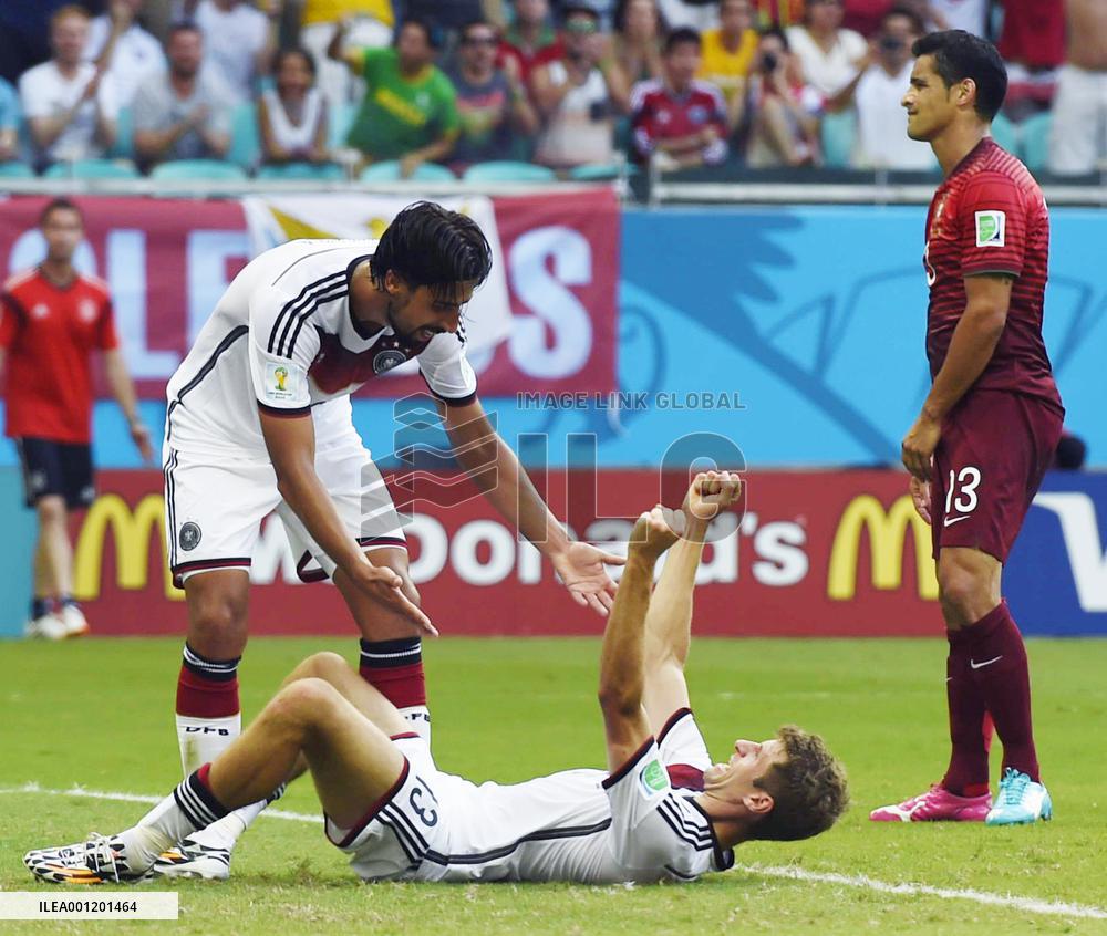 Germany crush Portugal 4-0