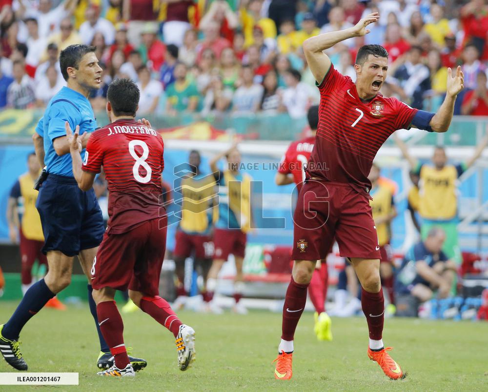 Germany crush Portugal 4-0