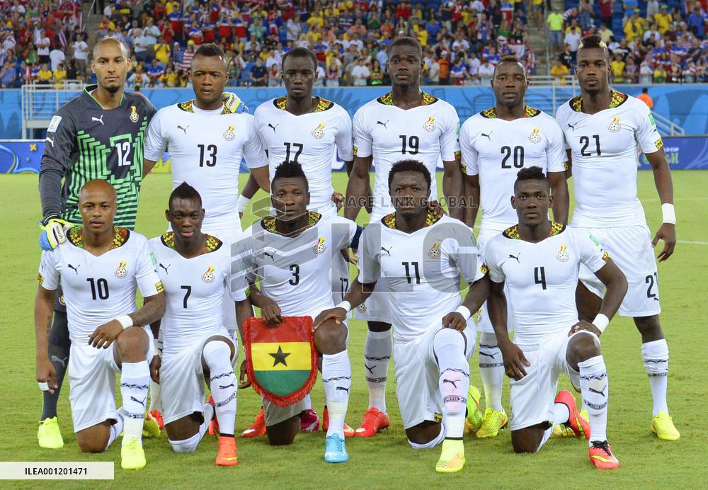 U.S. beat Ghana 2-1