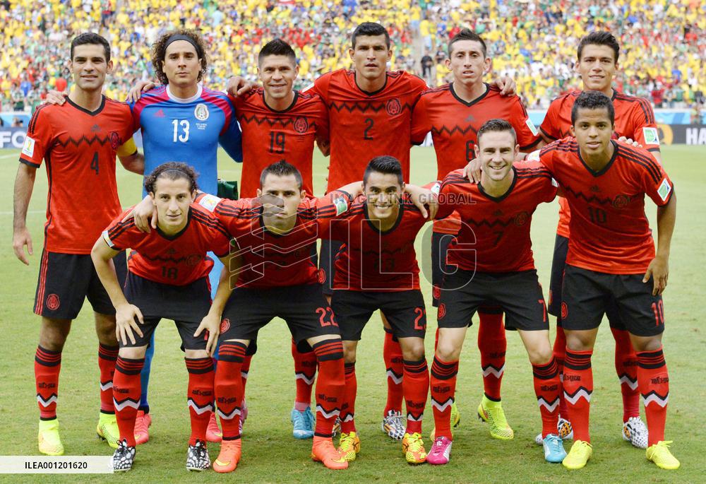 Brazil, Mexico draw 0-0