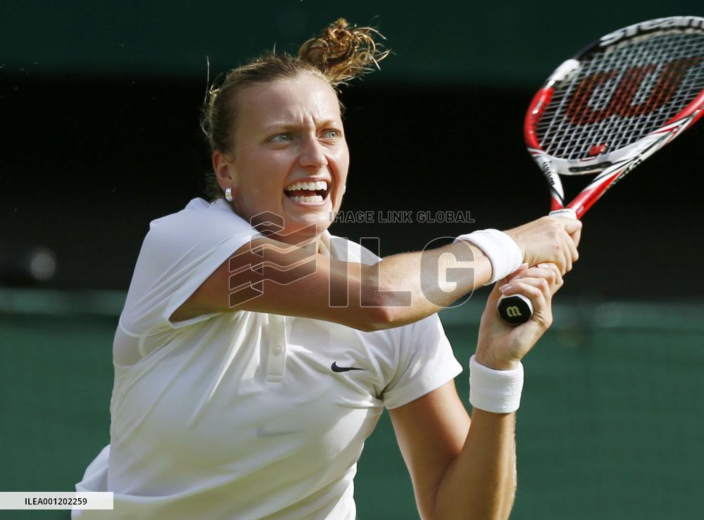 Kvitova beats V. Williams at Wimbledon tennis