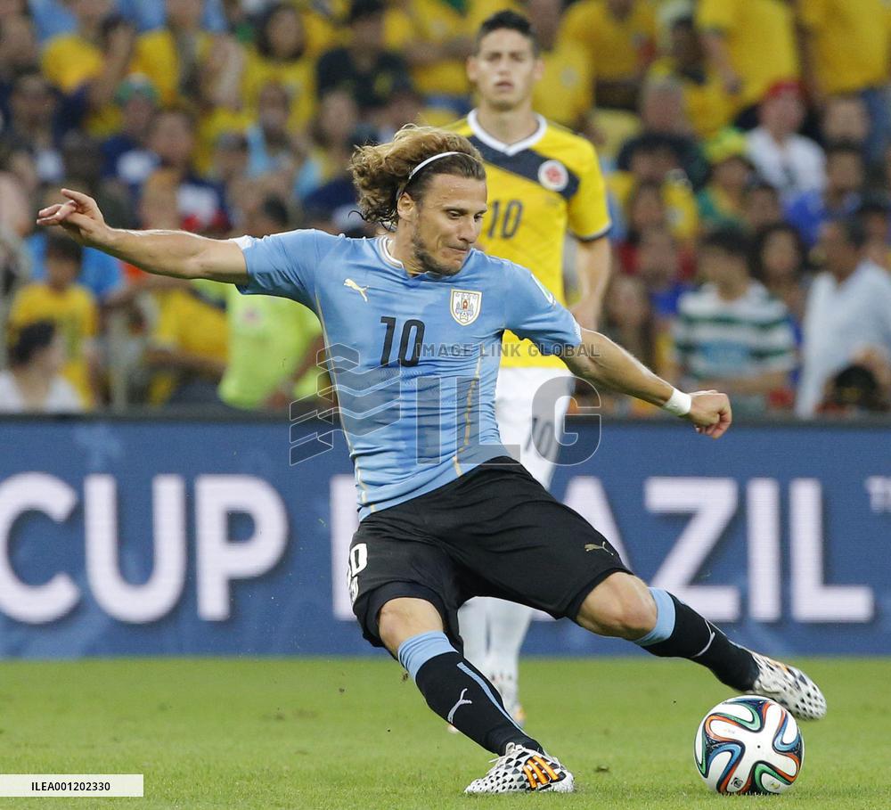 Colombia beat Uruguay 2-0